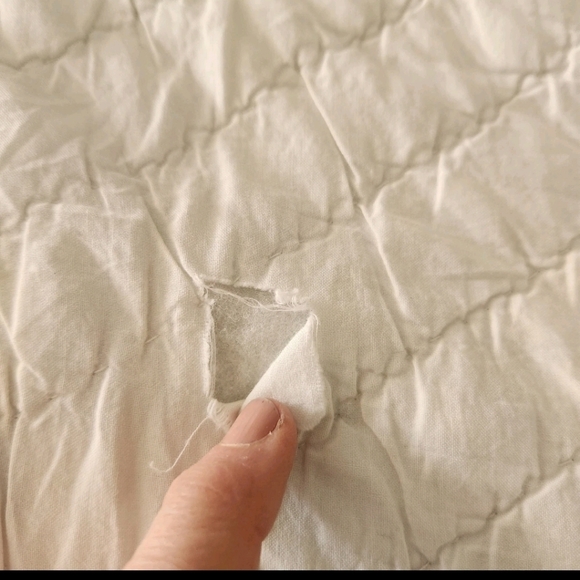 HANDMADE Dahlia Medallion Quilt Full Queen Patchwork Hand Quilted 80 x 94 FLAWS - Picture 5 of 8